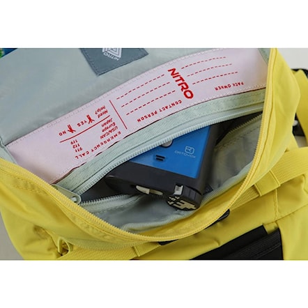 Batoh Nitro Rover illuminating - 14