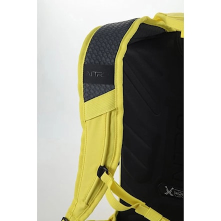 Batoh Nitro Rover illuminating - 18