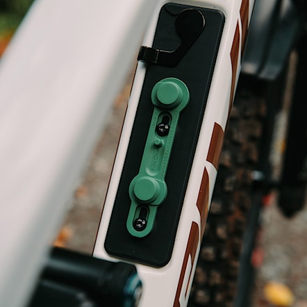 Uchwyt na bidon Fidlock TWIST Bike Base dark green - 2