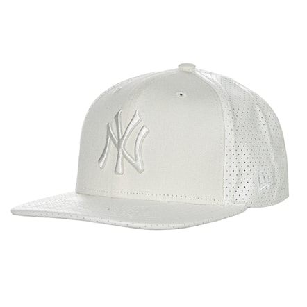 Kšiltovka New Era New York Yankees 9Fifty Tonal Perf white/white 2016 - 1