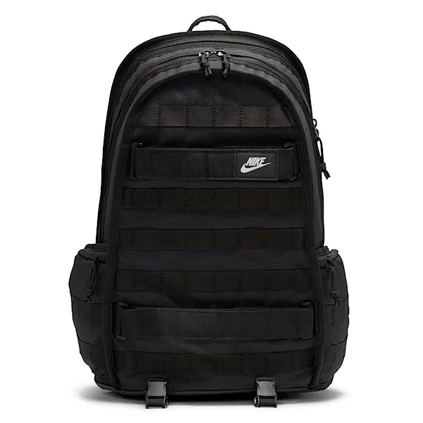 Batoh Nike SB Sportswear RPM 2.0 26L black/black/white 2026