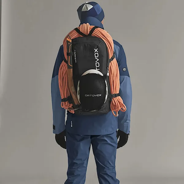 Batoh ORTOVOX Haute Route 40 black raven 2027