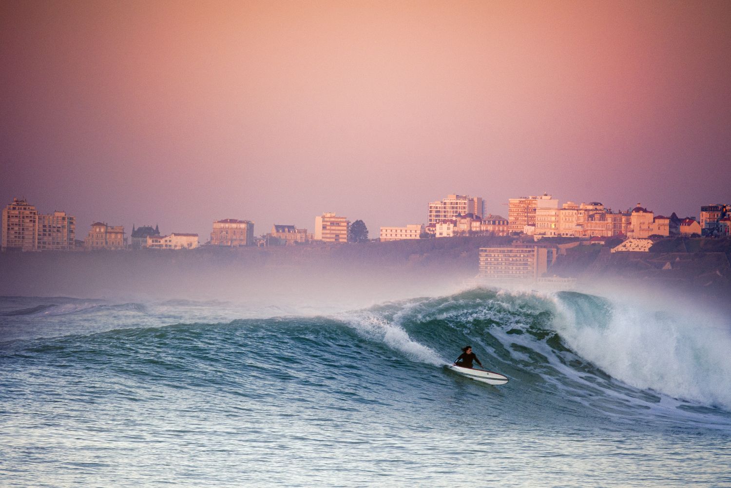Jak Jack O’Neill zmienił świat sportów wodnych