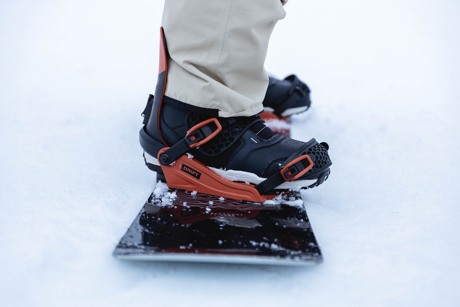 How to Choose Snowboard Bindings