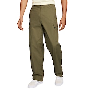 Jeans/kalhoty Nike SB Kearny Cargo medium olive 2023