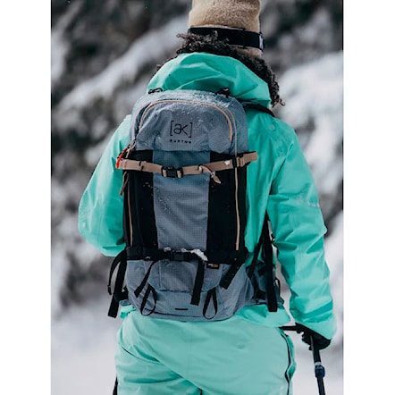 Snowboard Backpack Burton [ak] Dispatcher 18L dusty blue 2025 - 2