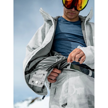 Kurtka snowboardowa Volcom 2836 Ins Jacket white camo 2024 - 8