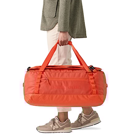 Cestovná taška Patagonia Black Hole Duffel 55L pollinator orange 2025 - 4
