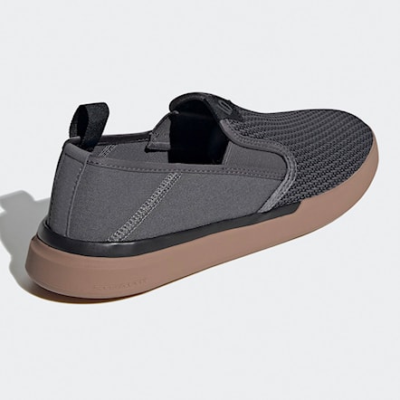 five ten sleuth slip on