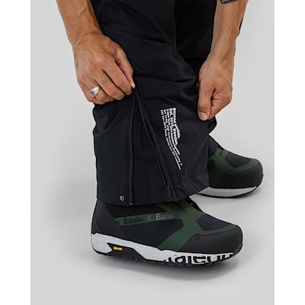 Nohavice na snowboard Beyond Medals Zip Pants 2L black 2026 - 12