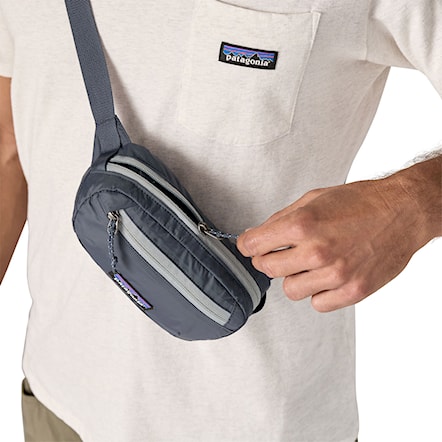 Ľadvinka Patagonia Terravia Mini Hip smolder blue 2025 - 5