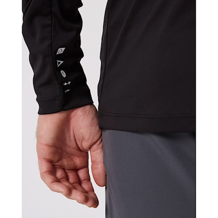 Lycra Follow Sun Tee L/S black 2025 - 6