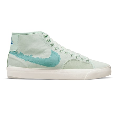 Sneakers Nike SB Blazer Court Mid Premium barely green/boarder blue-barely 2022 - 3