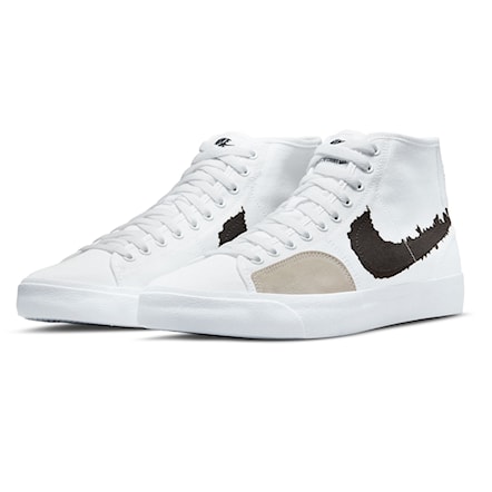 Sneakers Nike SB Blazer Court Mid Premium white/black-white 2022 - 1