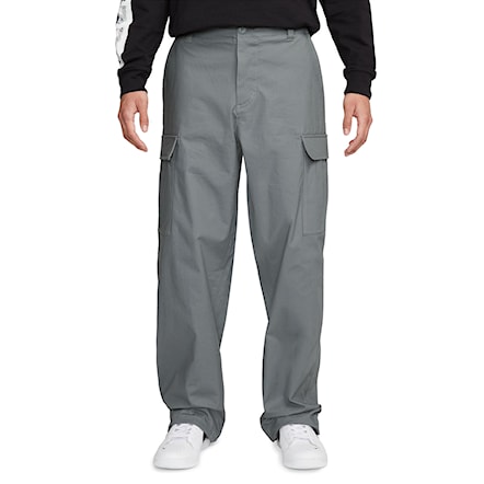 Spodnie Nike SB Kearny Cargo smoke grey 2023 - 1
