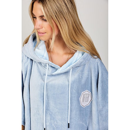 Poncho After High End bleached blue - 5