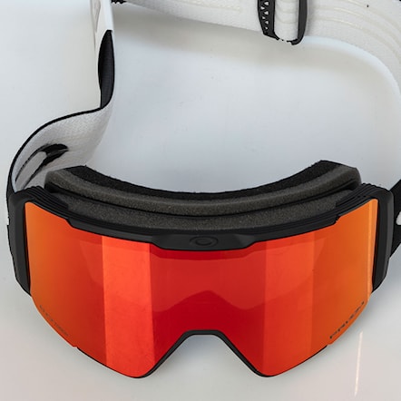 Snowboardové brýle Oakley Line Miner Pro L matte black | prizm torch & prizm iced 2025 - 4