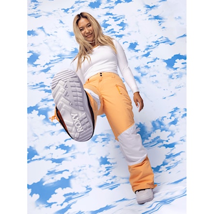 Kalhoty na snowboard Roxy Chloe Kim Woodrose mock orange 2024 - 14