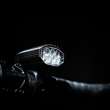 Svetlo na bicykel Lezyne Lite Drive 1200+ Front satin black - 6
