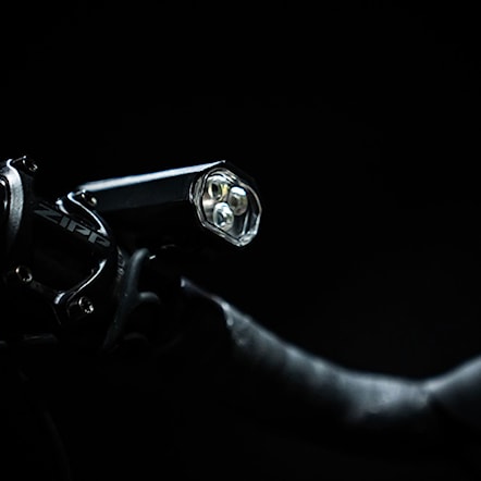Svetlo na bicykel Lezyne Ktv Drive Pro 300+ Front black - 6