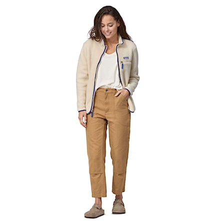 Technická mikina Patagonia W's Retro Pile Jacket natural 2026 - 6