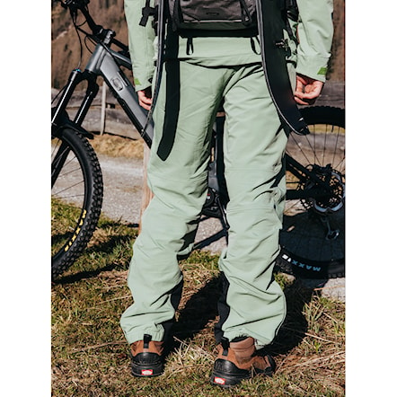 Technické kalhoty Burton [ak] Softshell Pant hedge green 2023 - 3
