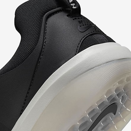 Sneakers Nike SB Nyjah 3 black/white-black-summit white 2023 - 8