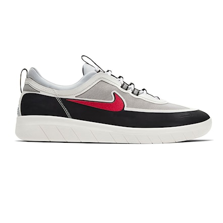 Sneakers Nike SB Nyjah Free 2 black/sport red-mtllc slvr-blck 2020 - 1