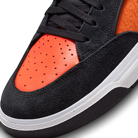 Tenisky Nike SB React Leo black/black-orange-electro orange 2024 - 8