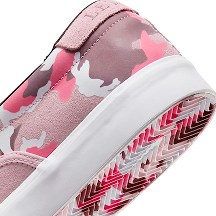 Slip-ons Nike SB Zoom Verona Slip x Leticia Bufoni prism pink/team red pinkswhite 2022 - 10