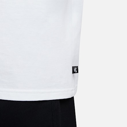 T-shirt Nike SB Spikey white 2022 - 4