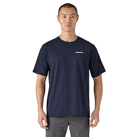 Koszulka Patagonia M's P-6 Logo Responsibili-Tee new navy 2025 - 2