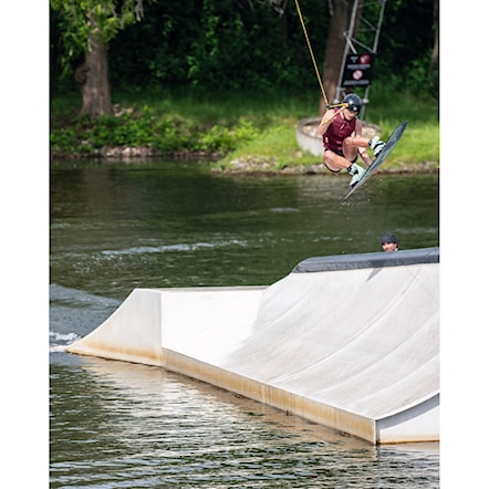 Kamizelka wakeboardowa Follow Wms Finesse Impact maroon 2026 - 3