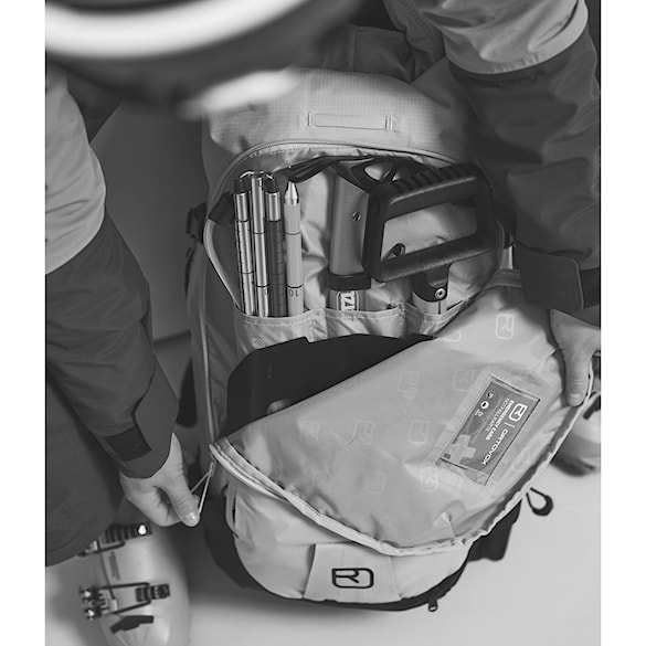 Batoh ORTOVOX Free Rider 26 S white tea 2026 - 7