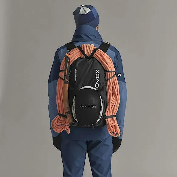 Batoh ORTOVOX Switchback 27 black raven 2027 - 3