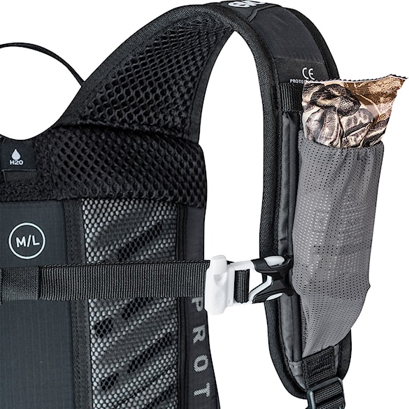 Bike batoh EVOC FR Lite Race 10 carbon grey/black - 10