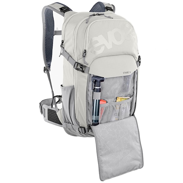 Bike Backpack EVOC Stage 18 sand/stone - 7