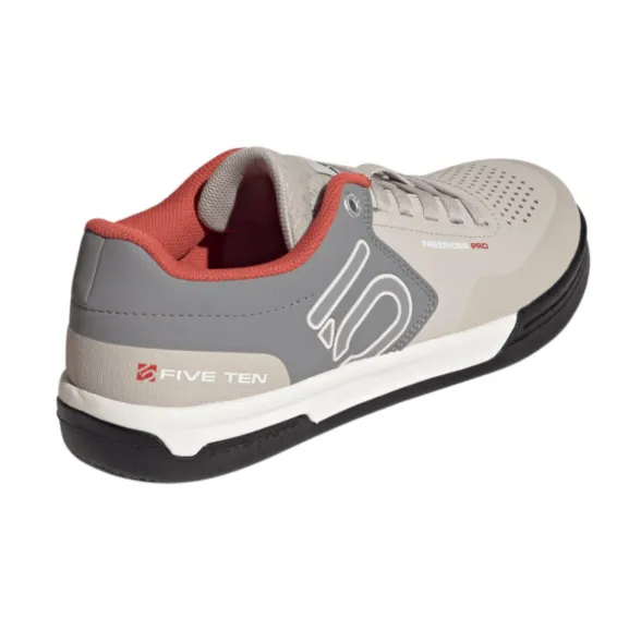 Bike Shoes Five Ten Freerider Pro wonalu/off white/grey three - 5