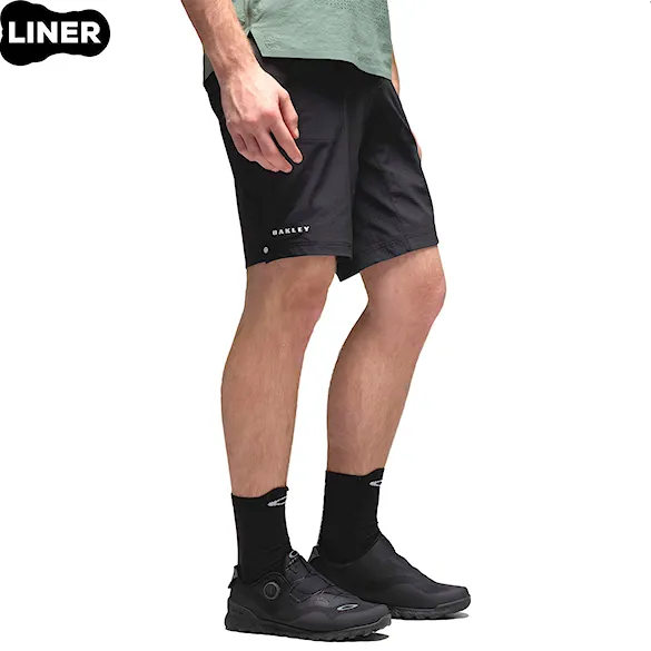 Bike Shorts Oakley Seeker Whip Lined Short pitch black 2026 - 1
