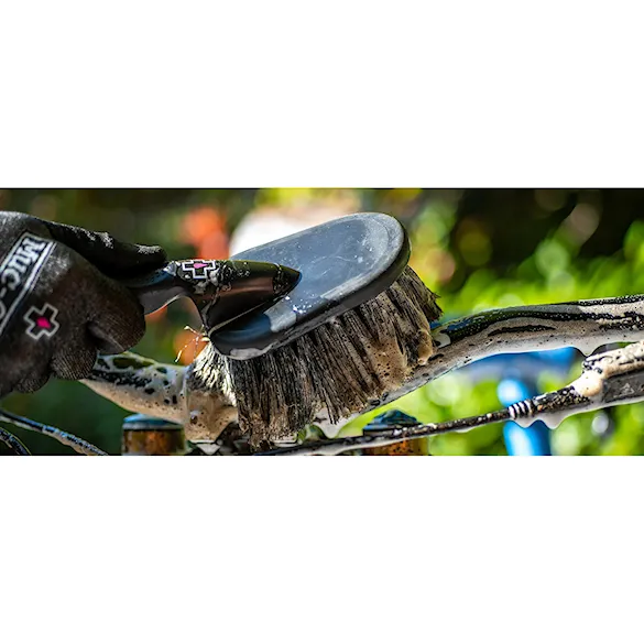 Čistiaci prostriedok Muc-Off 8-in-One Bike Cleaning Kit - 6