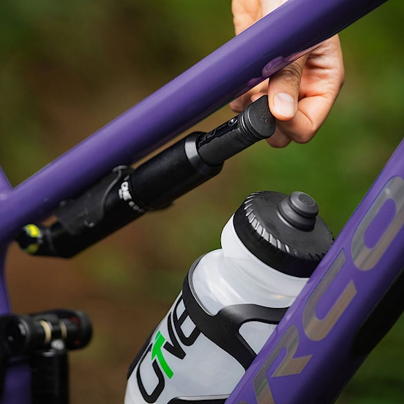 Držiak pumpy OneUp Inline Pump Mount black - 8