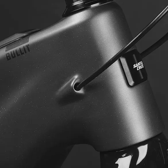 Elektrokolo Santa Cruz Bullit C 90 MX matte carbon 2027 - 3