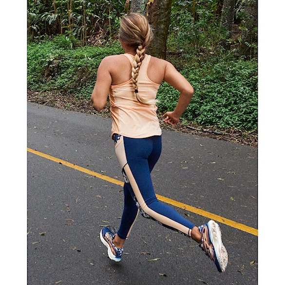 Fitness tílko Roxy Pure Pursuit Mesh Tank peach fuzz 2024 - 12