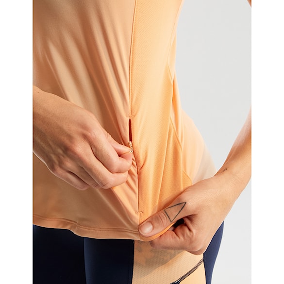 Fitness tílko Roxy Pure Pursuit Mesh Tank peach fuzz 2024 - 8