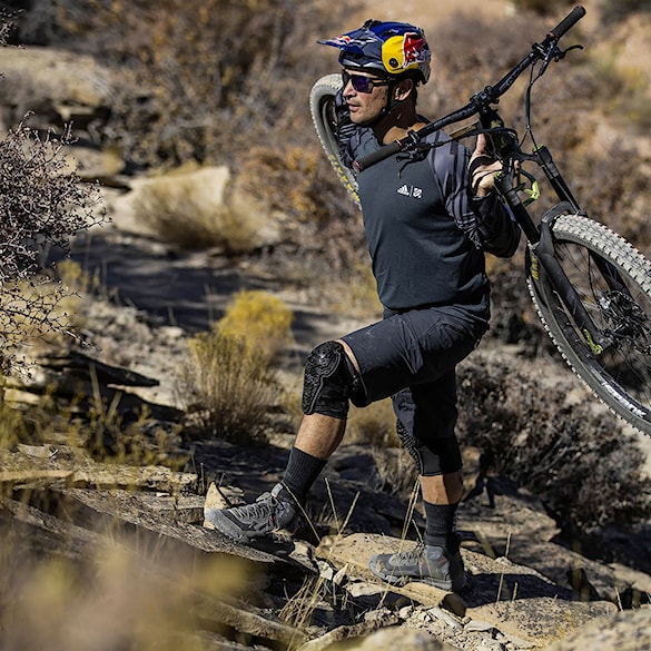 Bike boty Five Ten 5.10 Trailcross Mid Pro core black/grey two/solar red - 7