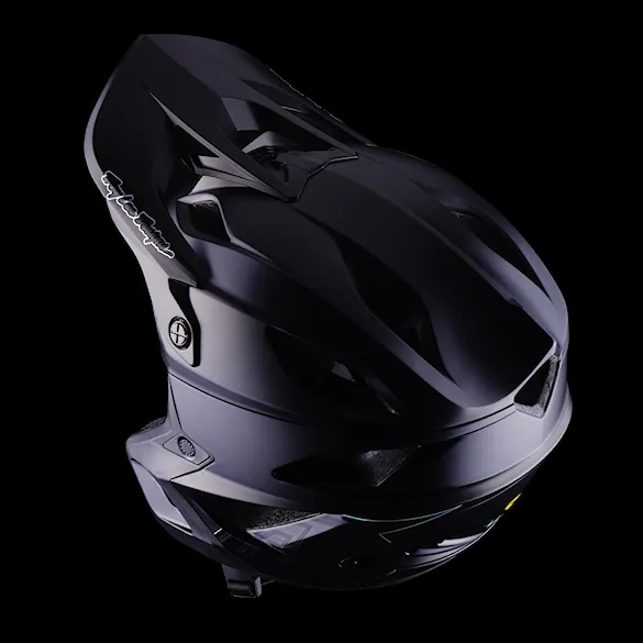 Helma na kolo Troy Lee Designs Stage Stunt Mips split black camo 2026 - 9