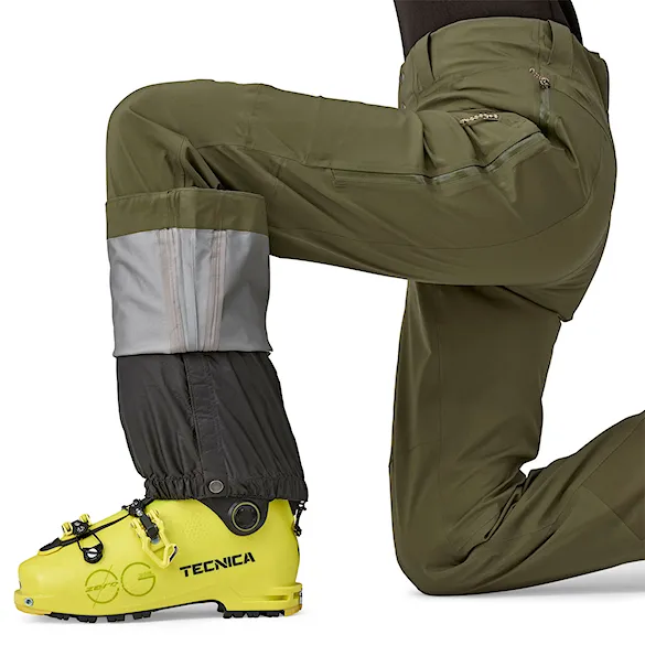 Snowboard Pants Patagonia W's Stormstride Pants pine needle green 2025 - 15