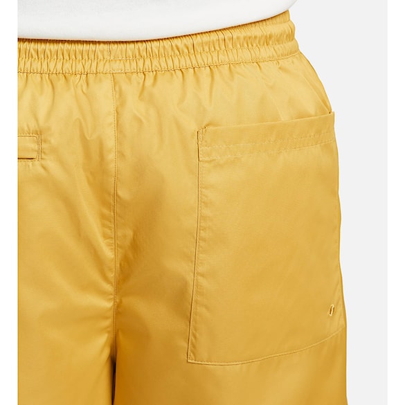 Shorts Nike SB Novelty Chino Short sanded gold/black 2022 - 6