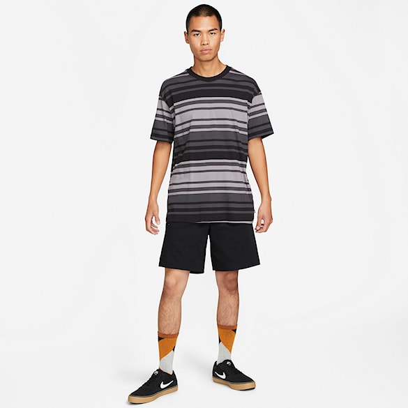 Kraťasy Nike SB Novelty Short black 2022 - 4