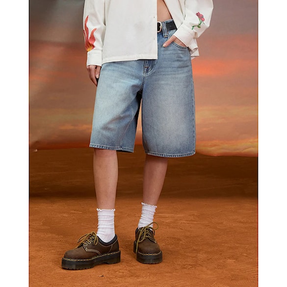 Shorts Volcom Wms Beeggy Denim Shorts dusty blue wash 2026 - 3